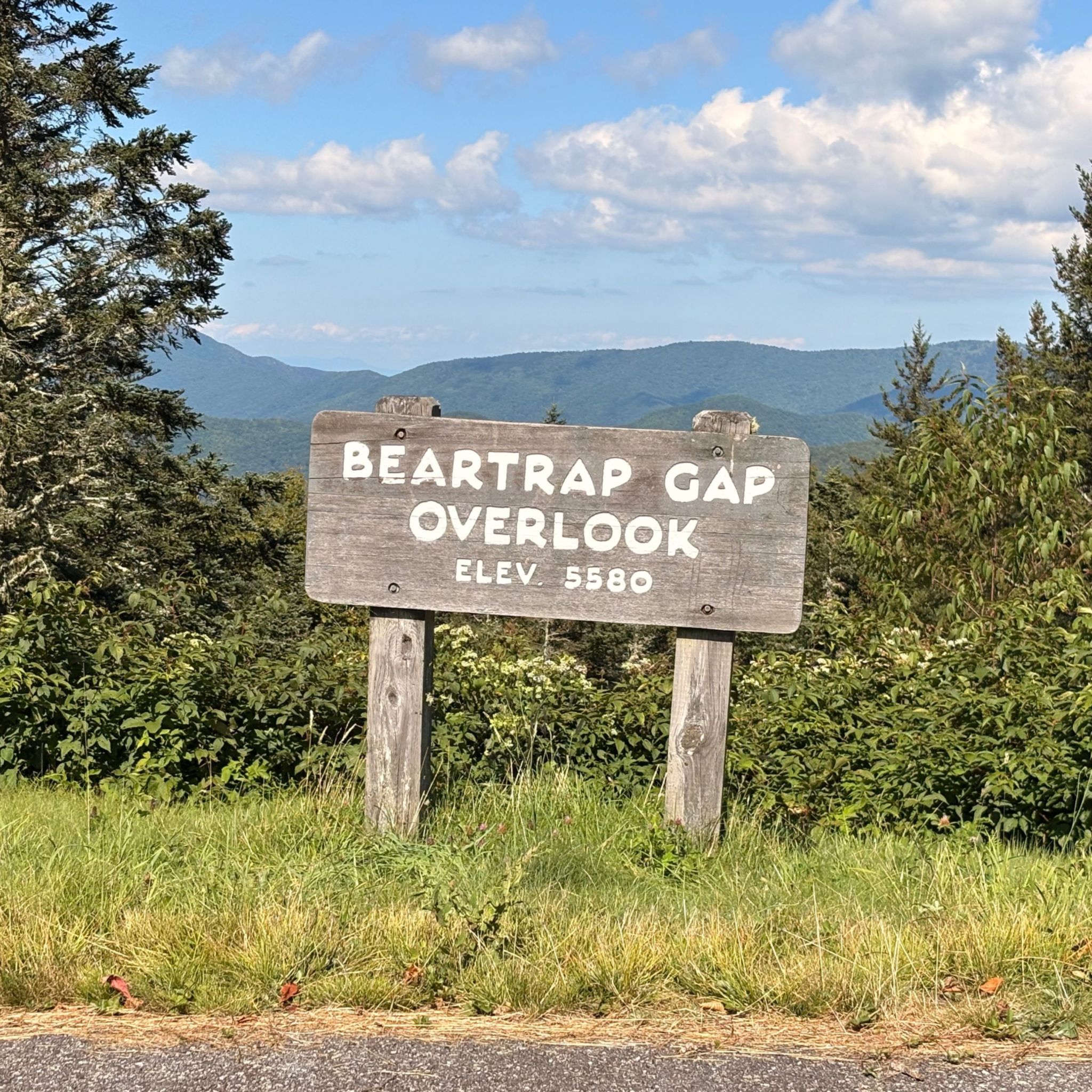 Beartrap Gap Overlook