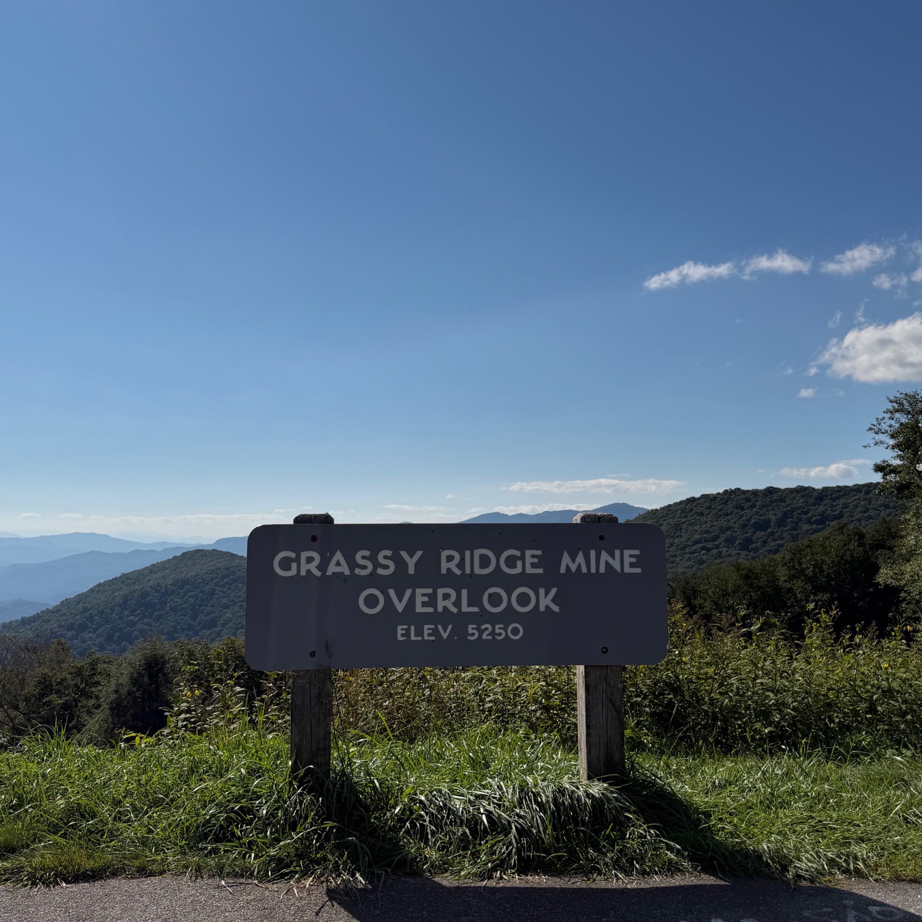 Grassy Ridge Mine Overlook