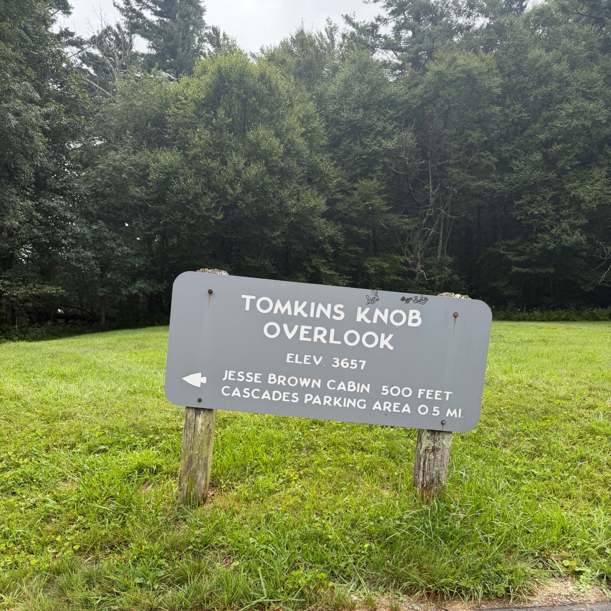 Tomkins Knob Overlook
